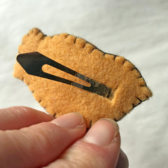 free sewing tutorial: bird hair clip