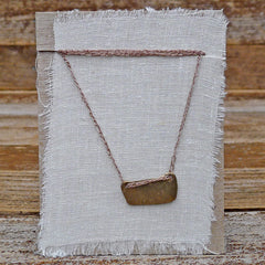 single charm necklace: valley