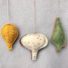 free sewing tutorial: tree & mushroom ornaments