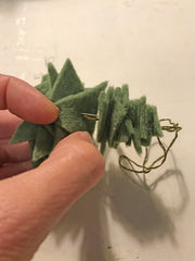 free sewing tutorial: tiny tabletop tree
