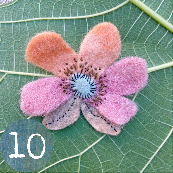wool felt flower pins – kata golda handmade