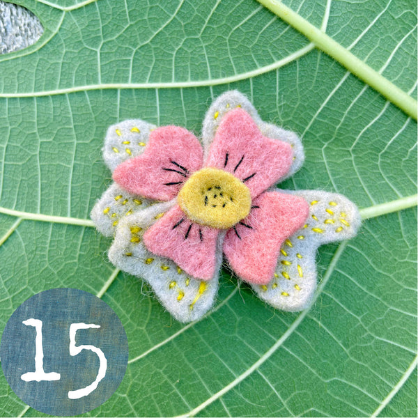 wool felt flower pins – kata golda handmade