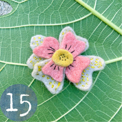 wool felt flower pins (new batch!)