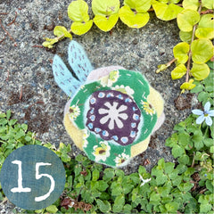 plant-dyed wool felt flower pins (new batch!)
