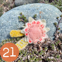 plant-dyed wool felt flower pins (new batch!)