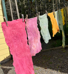 plant-dyed wool felt flower pins (new batch!)