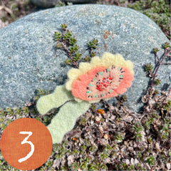 plant-dyed wool felt flower pins (new batch!)