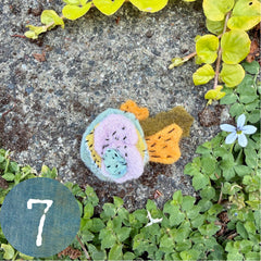 plant-dyed wool felt flower pins (new batch!)