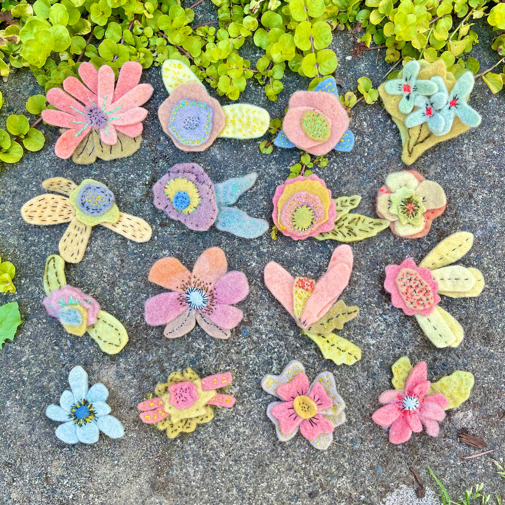 wool felt flower pins (new batch!)
