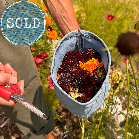 foraging buckets