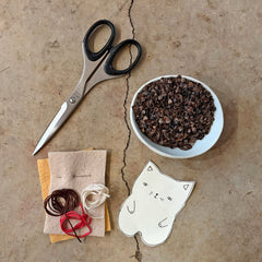sewing tutorial: tiny cat friend