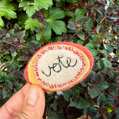 sewing tutorial: VOTE button