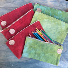notions pouch: green & red