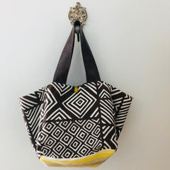 THE best project bag (by Cloth and Saw)
