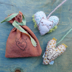 heavily stitched felt CAT & DOG hearts