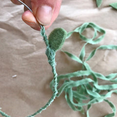 free sewing tutorial: flower stem