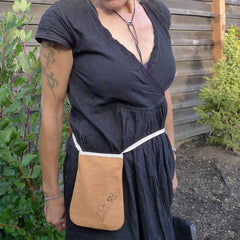 pocket purse: ochre/bee & flower