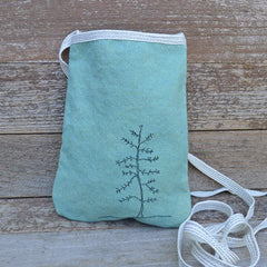 pocket purse: green/tree