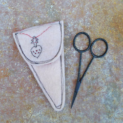 scissor slip: light pink/heart charm