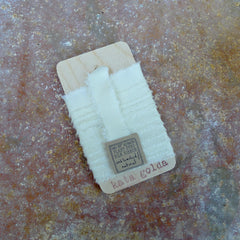 silk ribbon: natural (undyed)