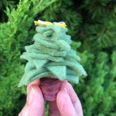 free sewing tutorial: tiny tabletop tree