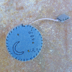 tape measure: blue/moon & stars