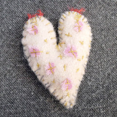 free sewing tutorial: little hearts